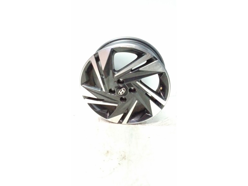 Recambio de juego llantas para hyundai i20 klass referencia OEM IAM 6J16 5291000200 