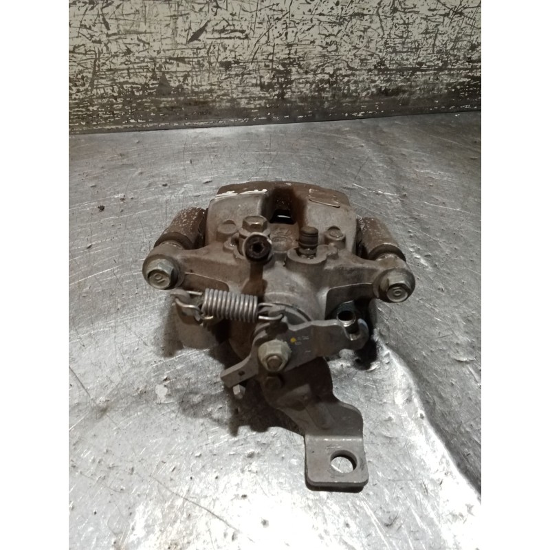 Recambio de pinza freno trasera izquierda para kia ceed tourer (cd) 1.6 crdi 115 referencia OEM IAM   18
