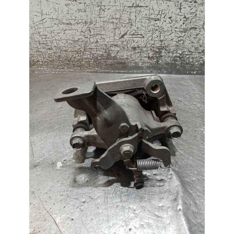 Recambio de pinza freno trasera izquierda para kia ceed tourer (cd) 1.6 crdi 115 referencia OEM IAM   18