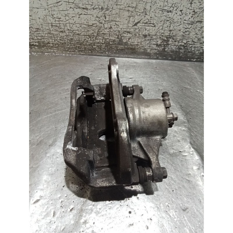 Recambio de pinza freno delantera izquierda para kia ceed tourer (cd) 1.6 crdi 115 referencia OEM IAM   18