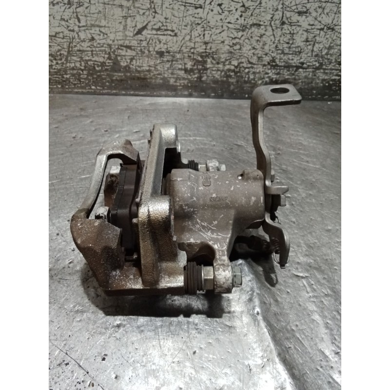 Recambio de pinza freno trasera derecha para kia ceed tourer (cd) 1.6 crdi 115 referencia OEM IAM   18