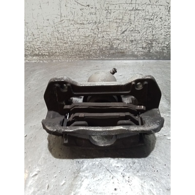 Recambio de pinza freno delantera derecha para kia ceed tourer (cd) 1.6 crdi 115 referencia OEM IAM   18