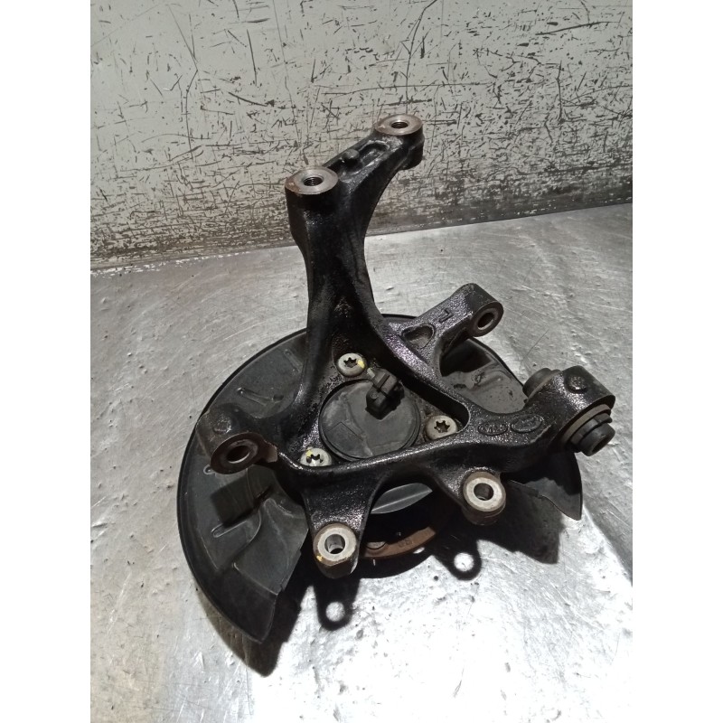 Recambio de mangueta trasera izquierda para kia ceed tourer (cd) 1.6 crdi 115 referencia OEM IAM   18