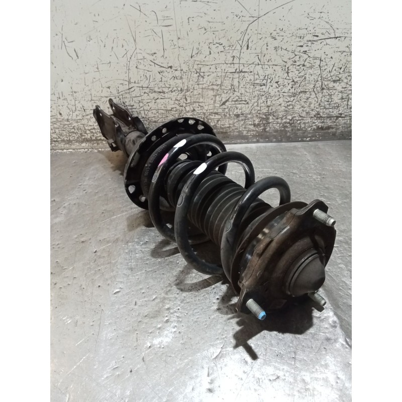Recambio de amortiguador delantero izquierdo para kia ceed tourer (cd) 1.6 crdi 115 referencia OEM IAM   18