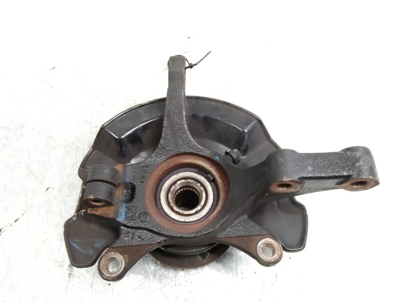 Recambio de mangueta delantera izquierda para opel agila b 1.2 cat (k12b / luy) referencia OEM IAM   