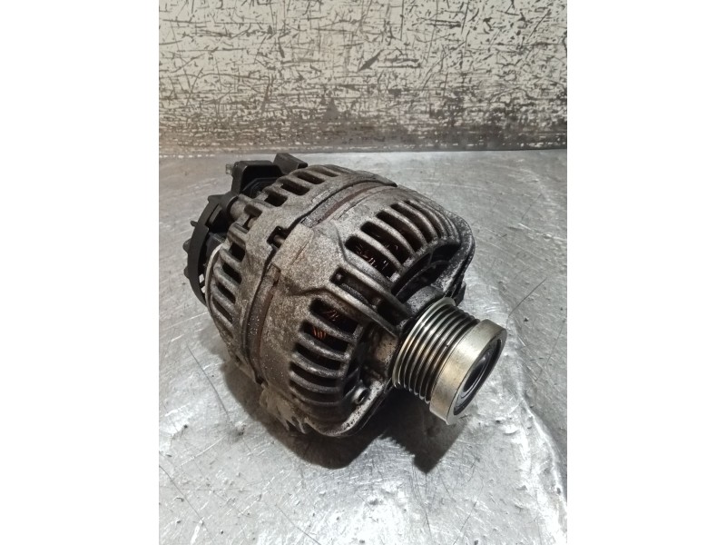 Recambio de alternador para volvo s60 i (384) d5 referencia OEM IAM 130667894 0124525060 