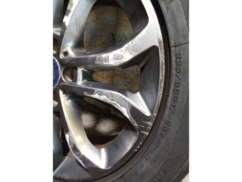 Recambio de juego llantas para mercedes-benz clase c (w205) c 200 bluetec / d (205.037) referencia OEM IAM 225/50 R17 98Y  VER F