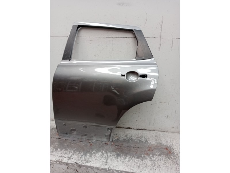 Recambio de puerta trasera izquierda para nissan qashqai (j10) visia referencia OEM IAM  5P J10/2011