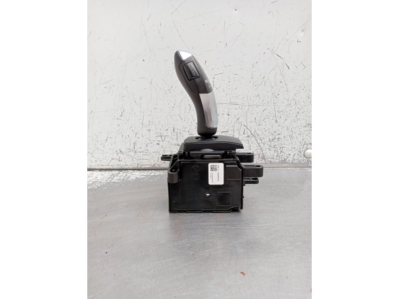 Recambio de palanca cambio para bmw 5 (f10) 520 d referencia OEM IAM 929690401 1010002100. 10049934 1009997500 2014