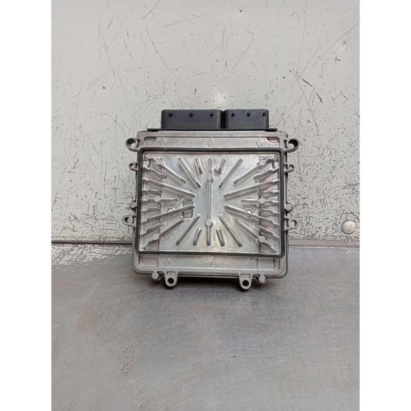 Recambio de centralita motor uce para volvo s60 i (384) d5 referencia OEM IAM 0281012103 30729826 T5BVD 
