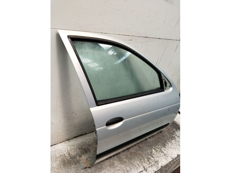 Recambio de puerta delantera derecha para renault megane i (ba0/1_) 1.9 dti (ba1u) referencia OEM IAM  5P 1999