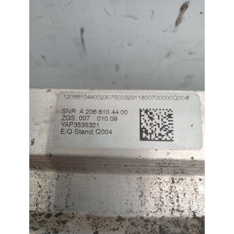 Recambio de refuerzo paragolpes trasero para mercedes-benz clase c (w206) c 200 d (206.003) referencia OEM IAM A2066104400  
