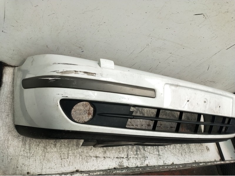 Recambio de paragolpes delantero para renault megane i (ba0/1_) 1.9 dti (ba1u) referencia OEM IAM  VER FOTOS 1999