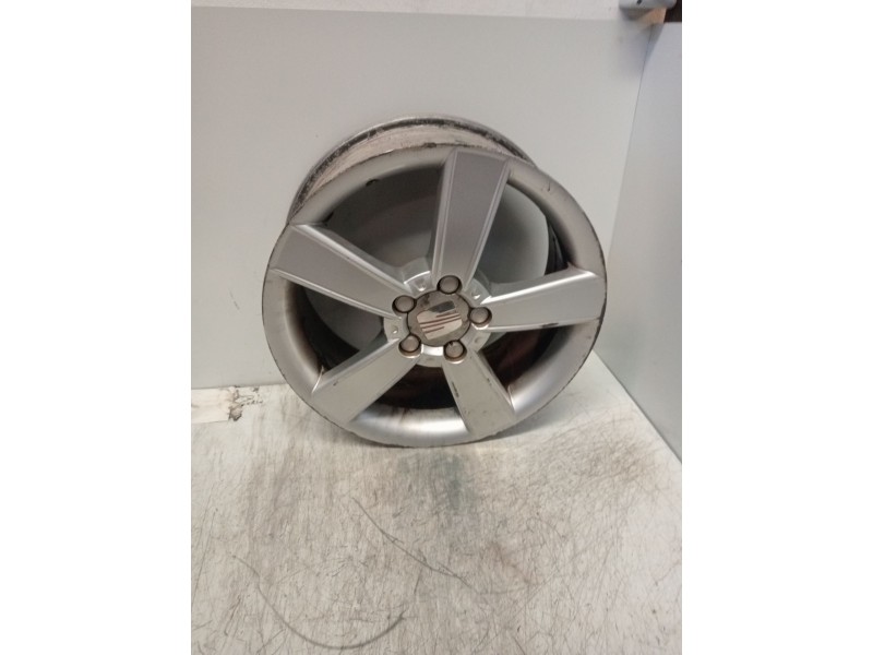 Recambio de juego llantas para seat leon (1p1) 1.6 lpg referencia OEM IAM 1p0601025c  