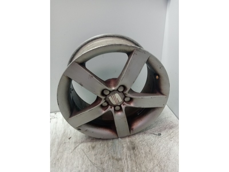 Recambio de juego llantas para seat leon (1m1) 1.6 referencia OEM IAM 1M0601025N 7J16H2 ET42