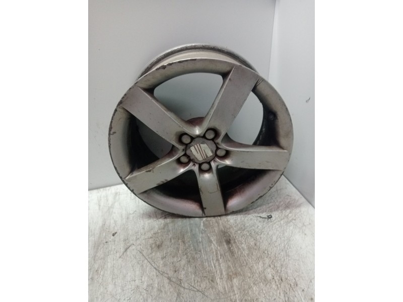 Recambio de juego llantas para seat leon (1m1) 1.6 referencia OEM IAM 1M0601025N 7J16H2 ET42