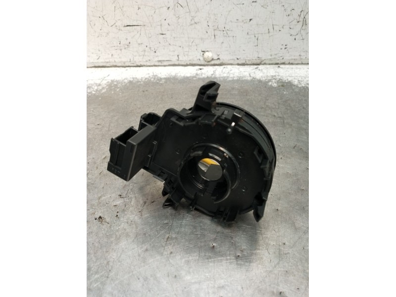 Recambio de kit airbag para toyota yaris (_p9_) 1.3 vvt-i (scp90_) referencia OEM IAM 891700D220  2005