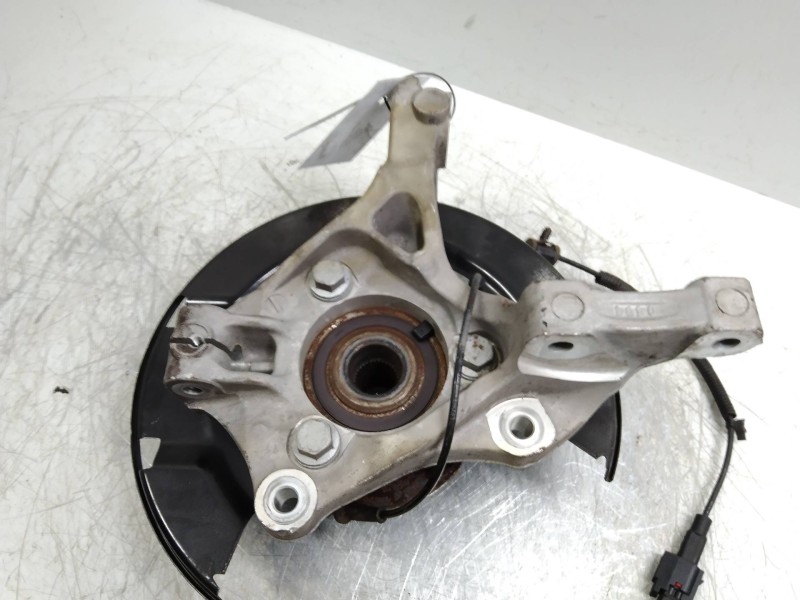 Recambio de mangueta delantera izquierda para opel astra j lim. cosmo referencia OEM IAM   