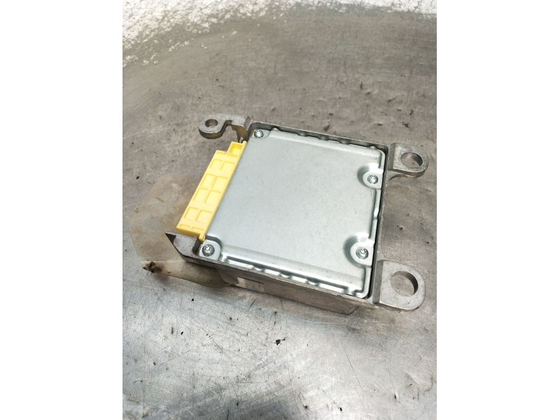 Recambio de kit airbag para toyota yaris (_p9_) 1.3 vvt-i (scp90_) referencia OEM IAM 891700D220  2005