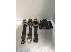Recambio de juego cinturones trasero para toyota yaris (_p9_) 1.3 vvt-i (scp90_) referencia OEM IAM  3P 2005