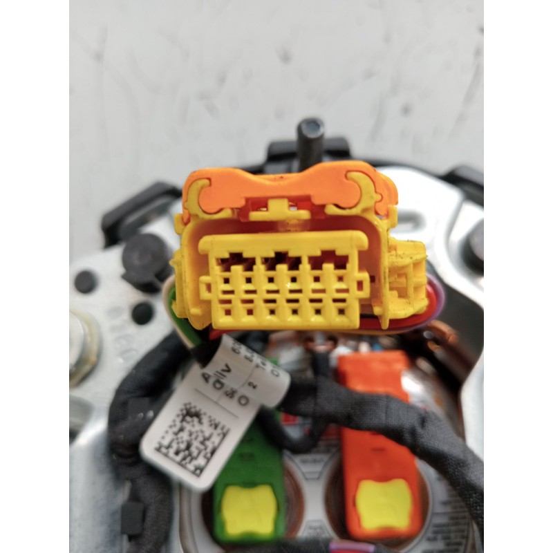 Recambio de airbag delantero izquierdo para audi a3 (8p1) 2.0 tdi 16v referencia OEM IAM 8J0880201J AIRBAG VOLANTE 