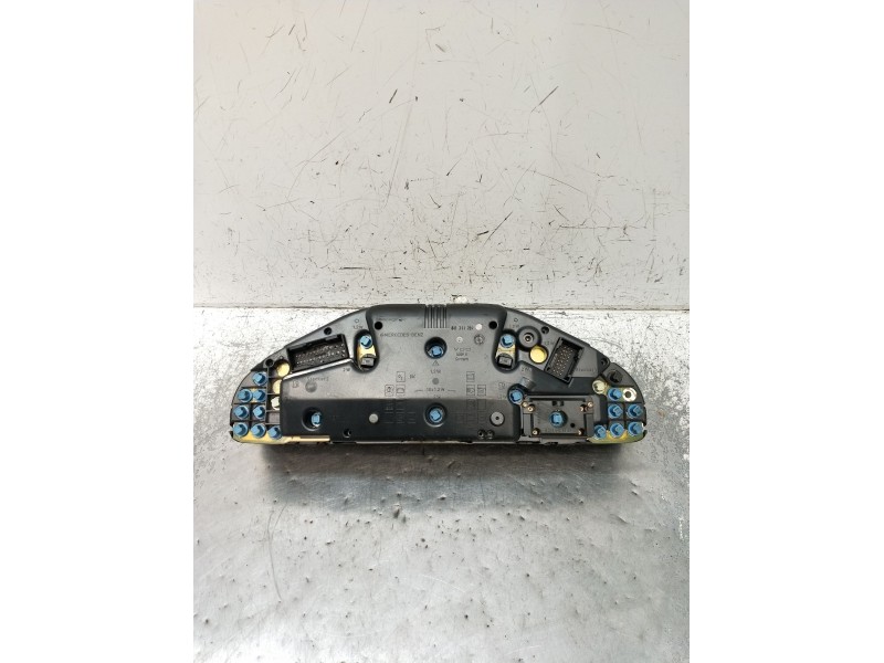 Recambio de cuadro instrumentos para mercedes-benz clase c (w202) c 280 (202.028) referencia OEM IAM 2025405011  1993