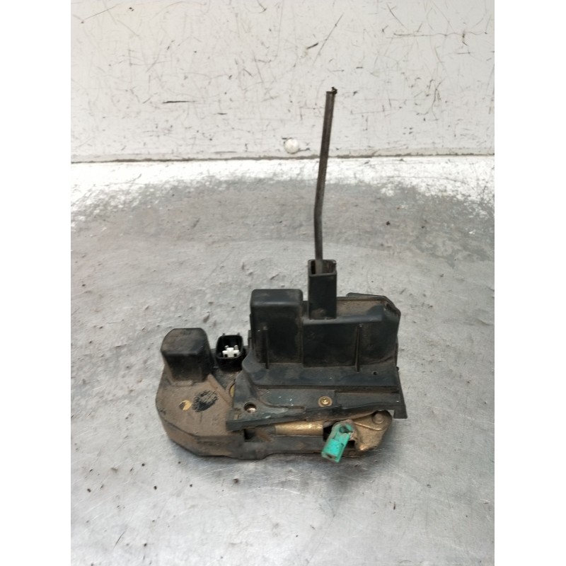 Recambio de motor cierre centralizado trasero derecho para jeep grand cherokee ii (wj, wg) 3.1 td 4x4 referencia OEM IAM  5P 199