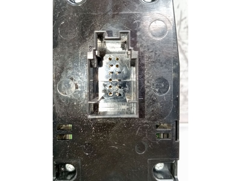 Recambio de mando elevalunas delantero izquierdo para bmw 5 (f10) 520 d referencia OEM IAM 924195501 4P 2014