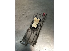 Recambio de mando elevalunas delantero derecho para toyota yaris (_p9_) 1.3 vvt-i (scp90_) referencia OEM IAM 742310D090 3P 2005 2