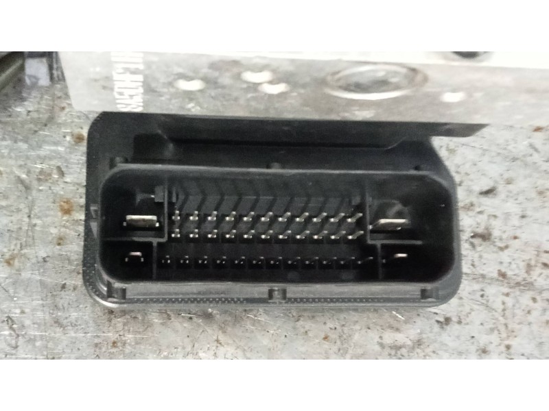 Recambio de abs para hyundai i40 1.7 crdi cat referencia OEM IAM 589203Z510 BH6013I501 