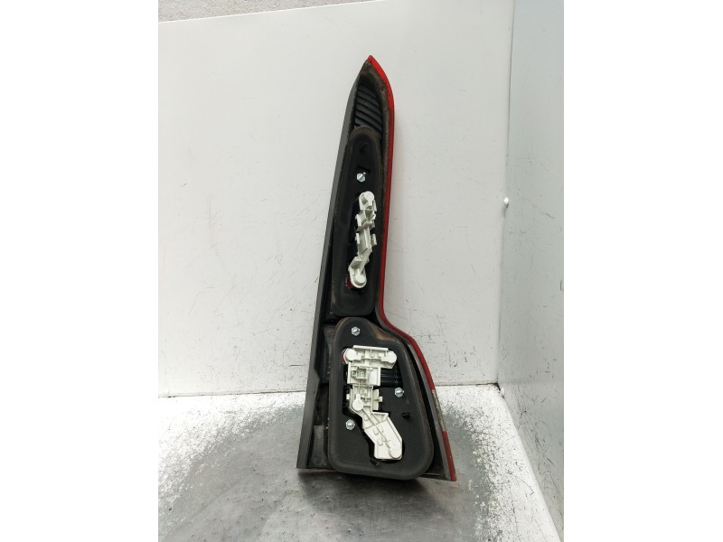 Recambio de piloto trasero izquierdo para volvo v50 (545) 2.0 d referencia OEM IAM   2004