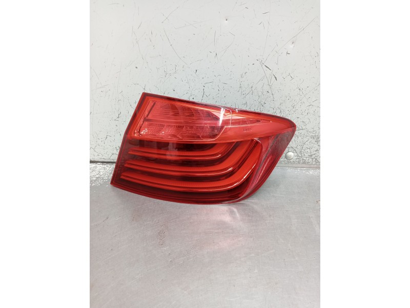 Recambio de piloto trasero derecho para bmw 5 (f10) 520 d referencia OEM IAM 18408002  2014