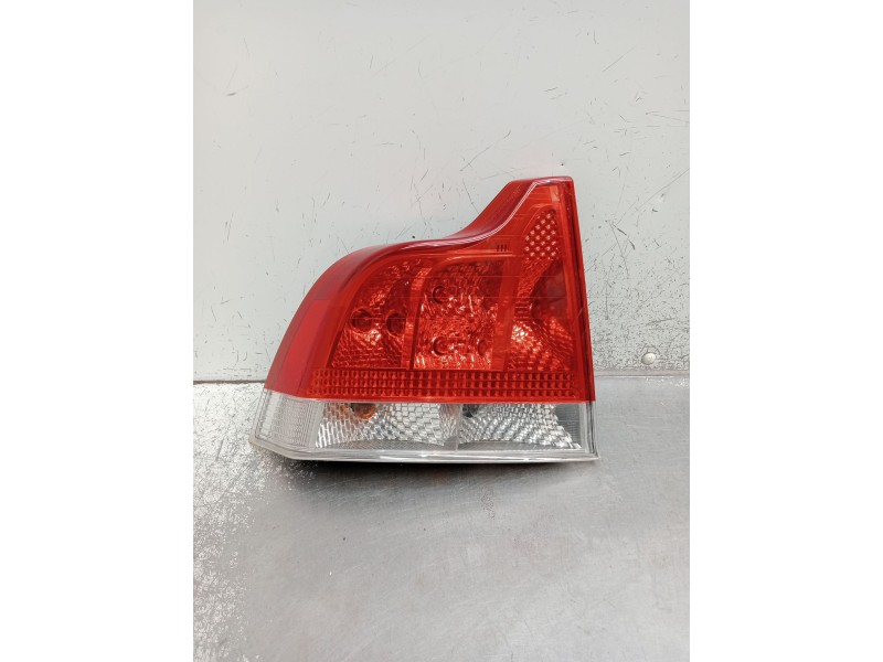 Recambio de piloto trasero izquierdo para volvo s60 i (384) d5 referencia OEM IAM   2000