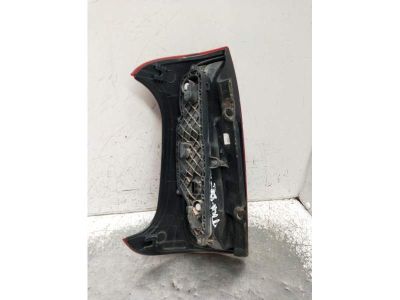 Recambio de piloto trasero derecho para fiat panda (312_, 319_) 1.2 (312pxa1a) referencia OEM IAM   2012