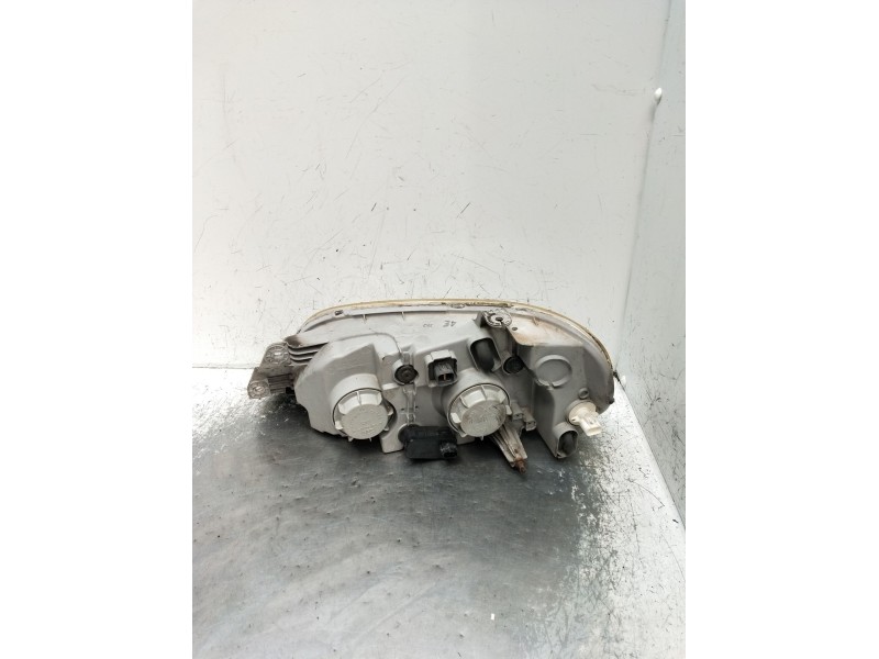 Recambio de faro derecho para kia carnival ii (gq) 2.9 crdi referencia OEM IAM   2001