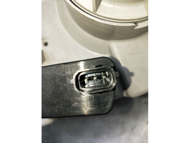 Recambio de faro derecho para kia carnival ii (gq) 2.9 crdi referencia OEM IAM   2001