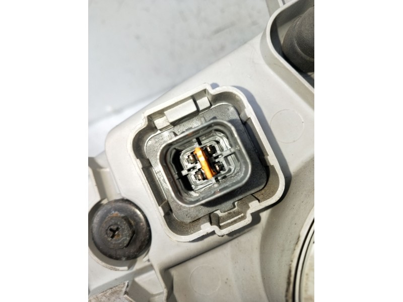 Recambio de faro derecho para kia carnival ii (gq) 2.9 crdi referencia OEM IAM   2001