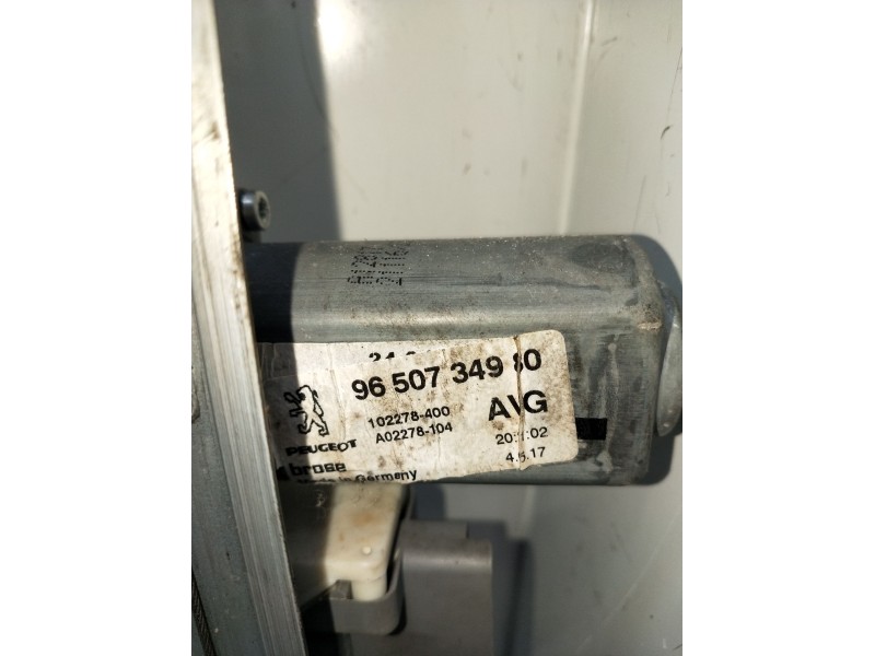 Recambio de elevalunas delantero izquierdo para peugeot 607 (9d, 9u) 2.7 hdi 24v referencia OEM IAM 9650734980 4P 2004
