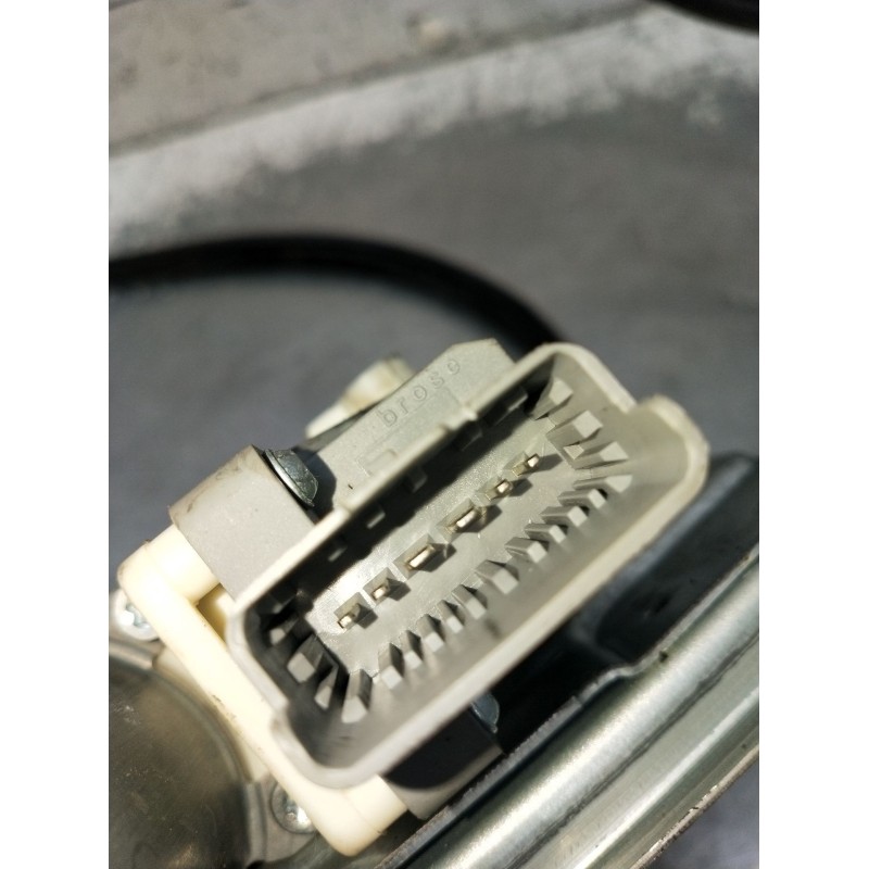 Recambio de elevalunas delantero izquierdo para peugeot 607 (9d, 9u) 2.7 hdi 24v referencia OEM IAM 9650734980 4P 2004