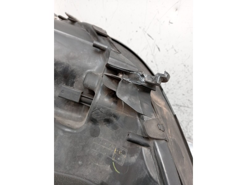 Recambio de faro izquierdo para mercedes-benz clase m (w164) ml 320 cdi 4-matic (164.122) referencia OEM IAM 5DV00829000 5DF0087