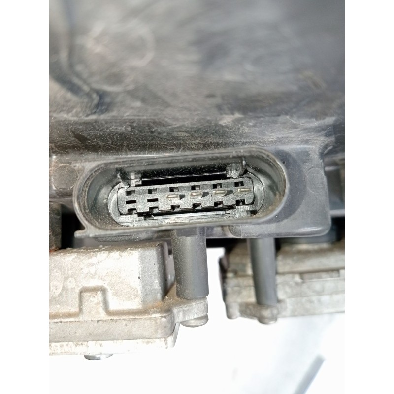Recambio de faro izquierdo para mercedes-benz clase m (w164) ml 320 cdi 4-matic (164.122) referencia OEM IAM 5DV00829000 5DF0087