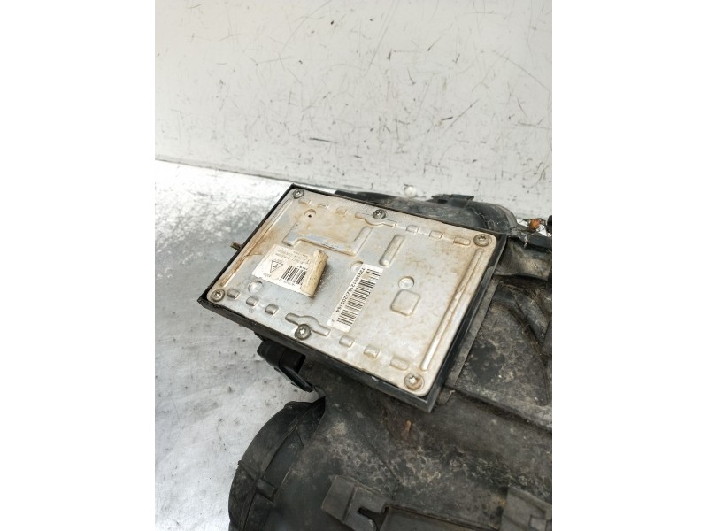 Recambio de faro derecho para peugeot 607 (9d, 9u) 2.7 hdi 24v referencia OEM IAM 89035114 XENON VER FOTOS PATILLA ROTA 2004