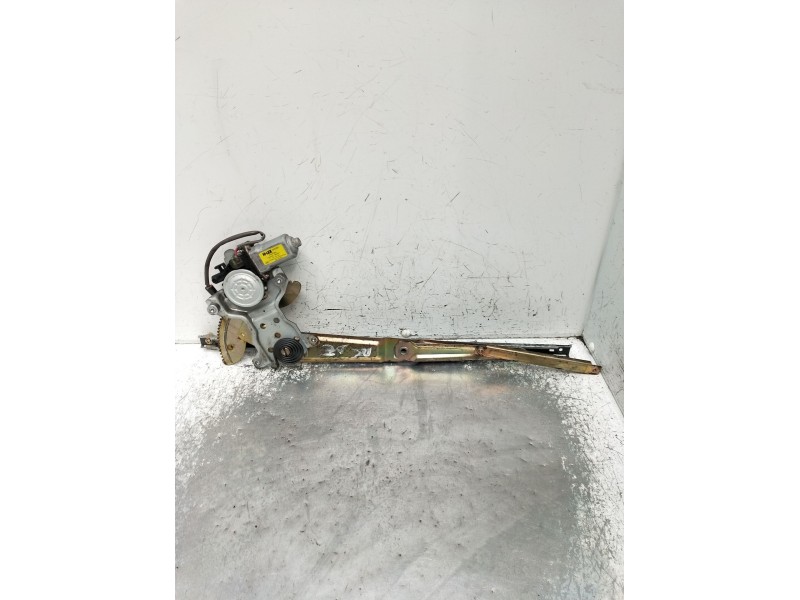 Recambio de elevalunas delantero derecho para kia carnival ii (gq) 2.9 crdi referencia OEM IAM 0K5525856Y 5P 2001