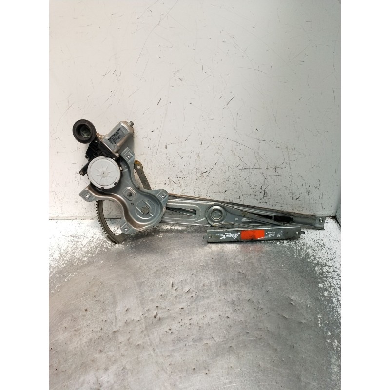 Recambio de elevalunas delantero derecho para toyota yaris (_p9_) 1.3 vvt-i (scp90_) referencia OEM IAM 857100D100 3P 2005