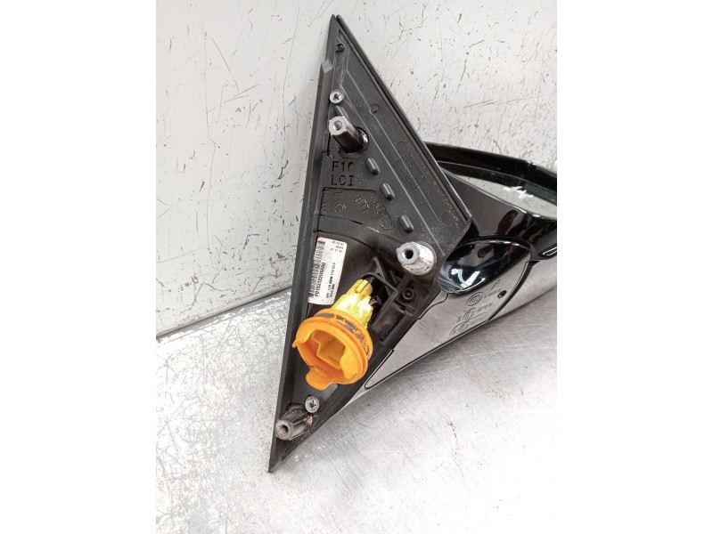 Recambio de retrovisor derecho para bmw 5 (f10) 520 d referencia OEM IAM F0153122U6680 ELÉCTRICO 2014