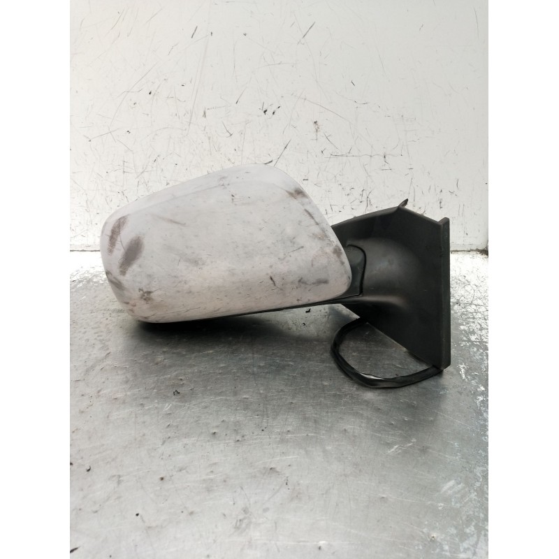 Recambio de retrovisor derecho para toyota yaris (_p9_) 1.3 vvt-i (scp90_) referencia OEM IAM  ELÉCTRICO 2005