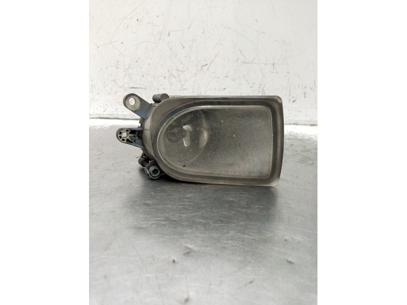 Recambio de faro antiniebla derecho para volvo v50 (545) 2.0 d referencia OEM IAM 0305075002 08678700 VER FOTOS 2004