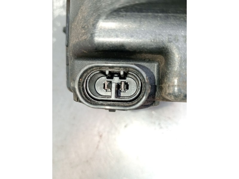 Recambio de faro antiniebla derecho para bmw 5 (f10) 520 d referencia OEM IAM 7560300001 6317731129405 2014