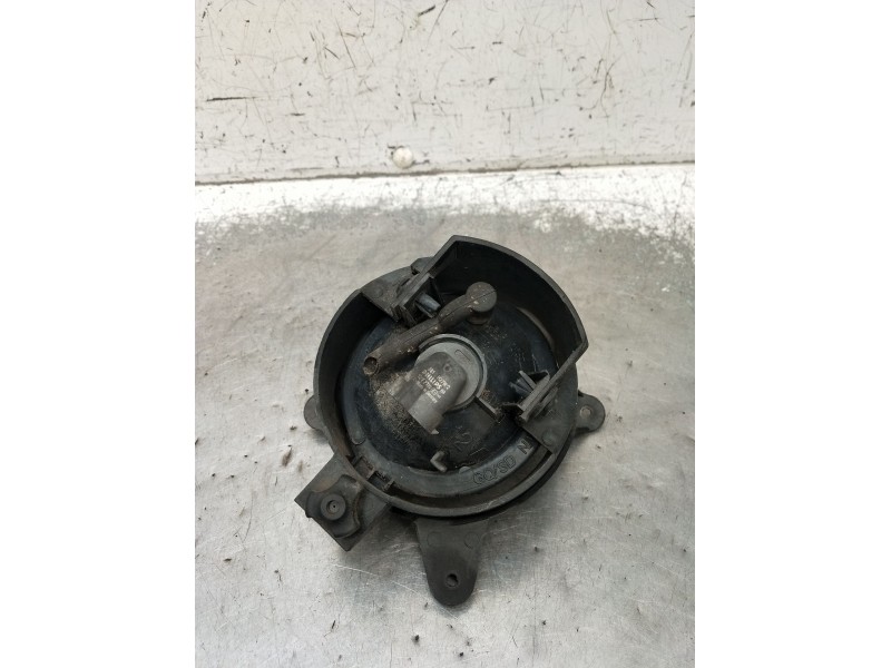 Recambio de faro antiniebla derecho para kia carnival ii (gq) 2.9 crdi referencia OEM IAM   2001