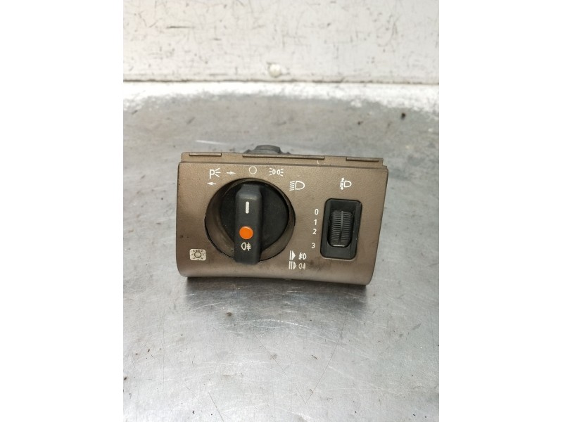 Recambio de mando luces para mercedes-benz clase c (w202) c 280 (202.028) referencia OEM IAM 2026890280  1993